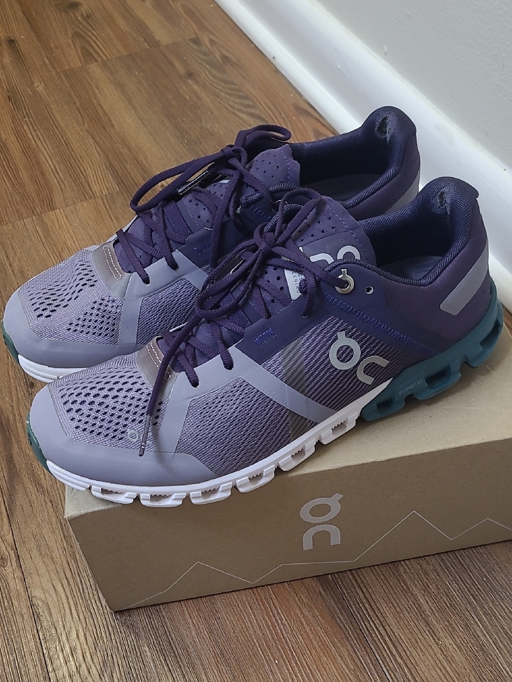 On Running Women's Purple Athletic Running Shoes with Teal Accents‎